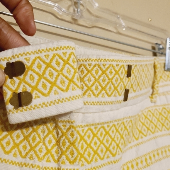 Loft | Women's Yellow Gold and White Riviera Short Shorts (Size 14) - Picture 10 of 15